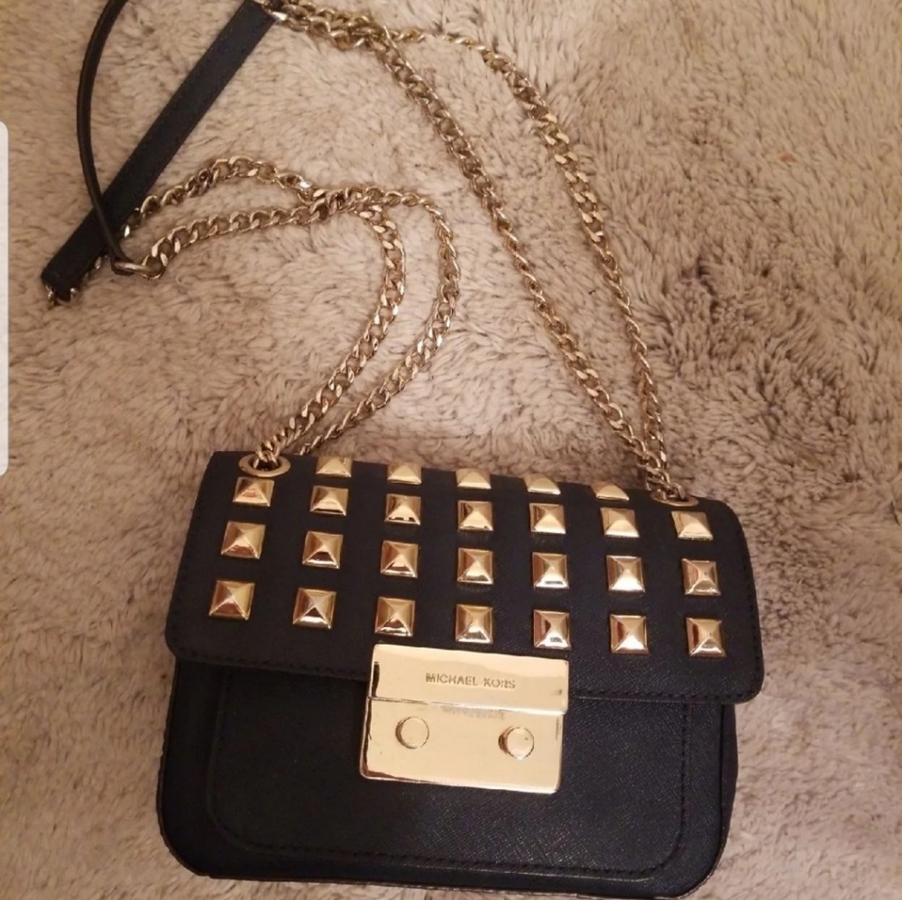 Michael Kors Rockstud purse